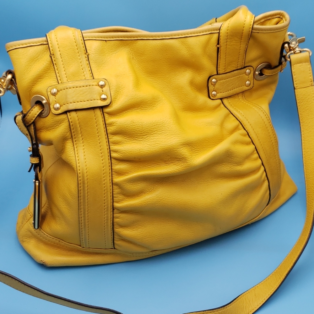 B.MAKOWSKY TOTE